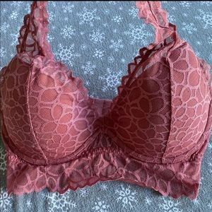 VS PINK Lace Halter Neck Scalloped Padded Bralette- 34D-DD